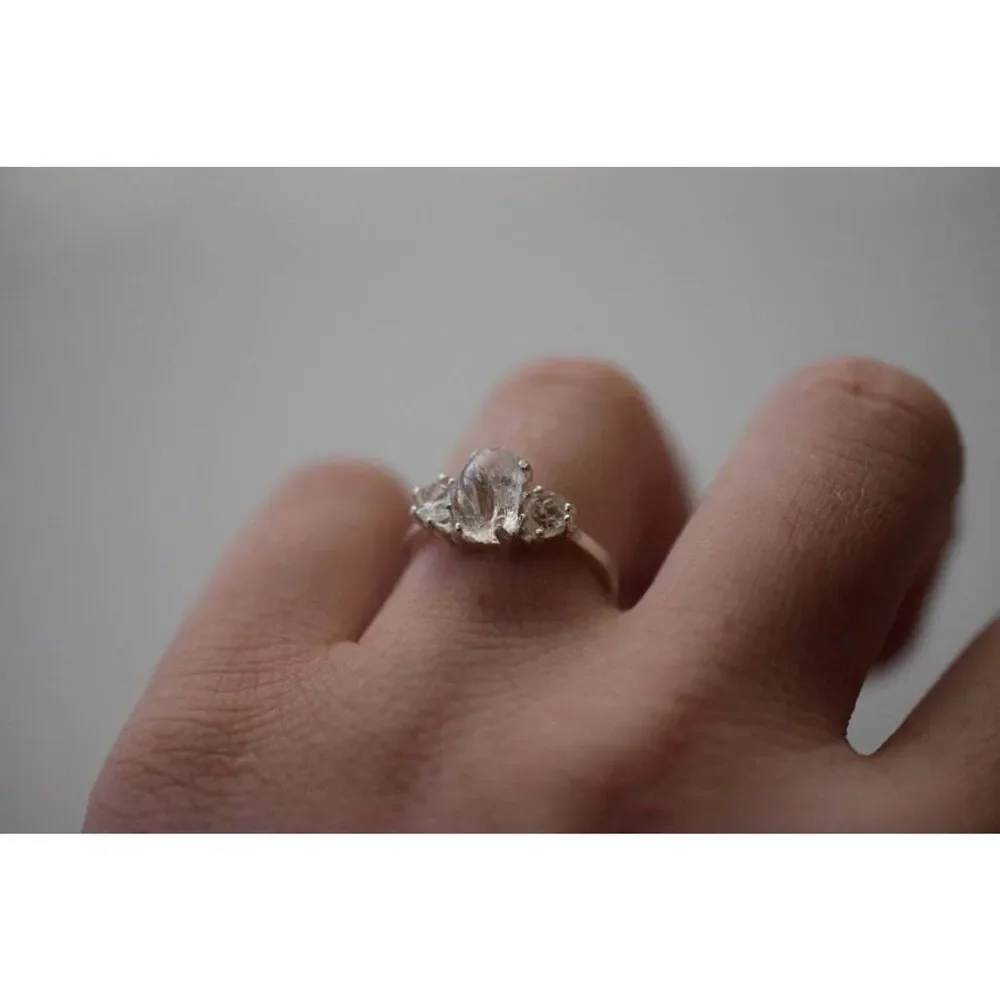 alternative raw Lake County diamond engagement rings, raw crystal size 8